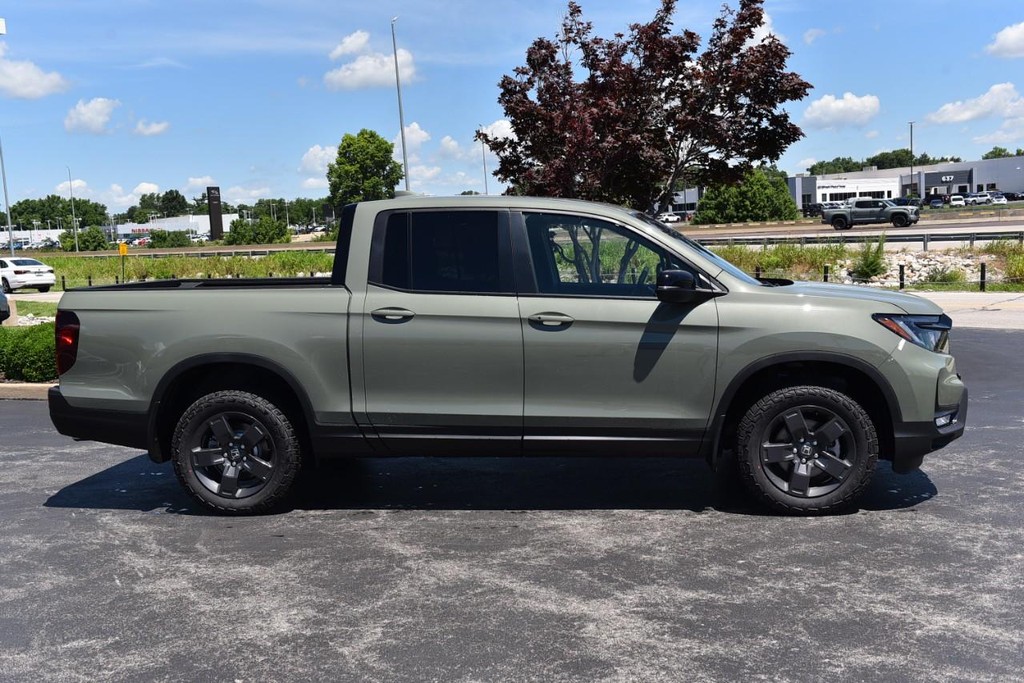 Honda Ridgeline Vehicle Image 05