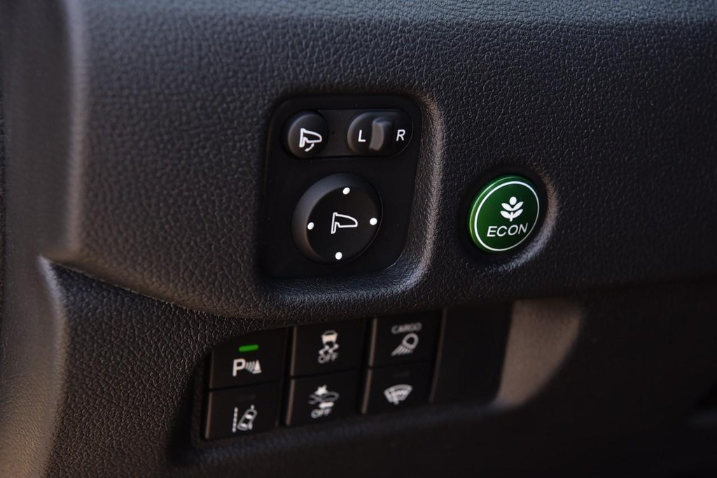 Honda Ridgeline Vehicle Image 13