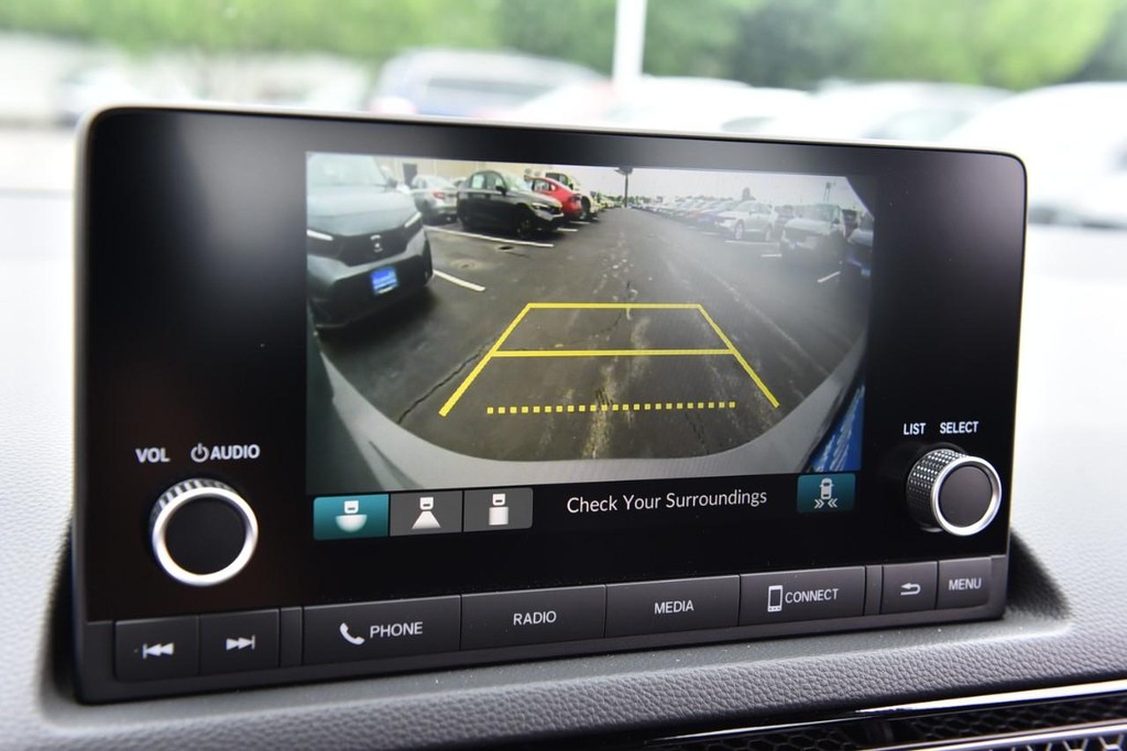 Honda Civic Sedan Vehicle Full-screen Gallery Image 13