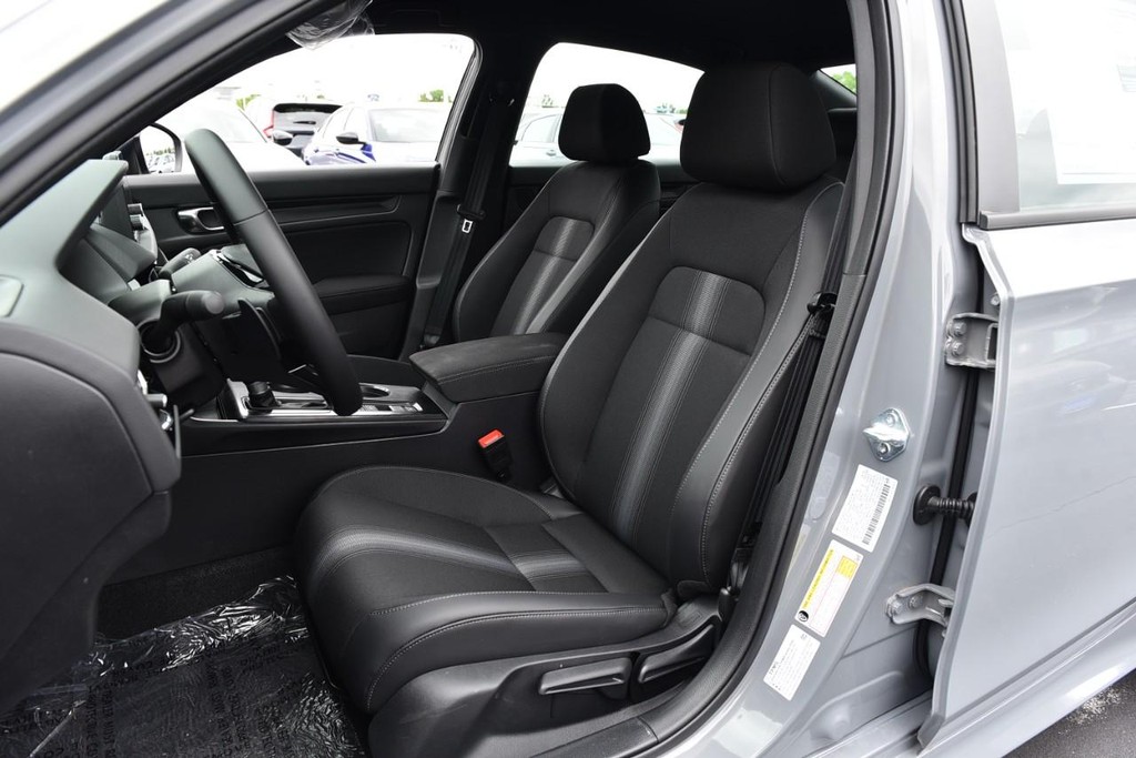 Honda Civic Sedan Vehicle Full-screen Gallery Image 21