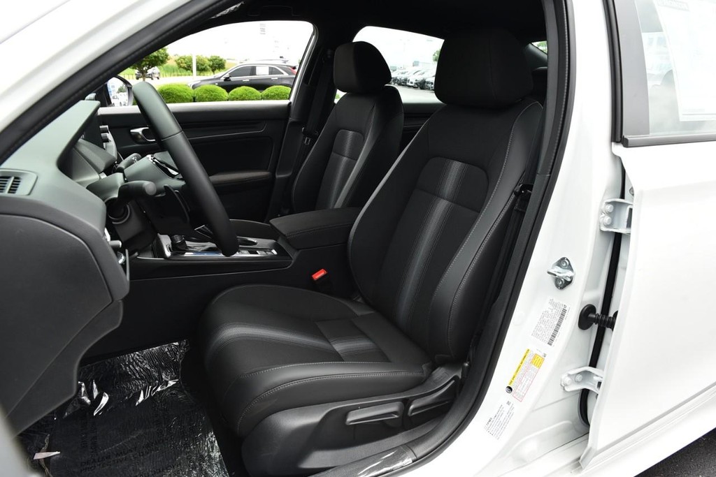 Honda Civic Sedan Vehicle Full-screen Gallery Image 21