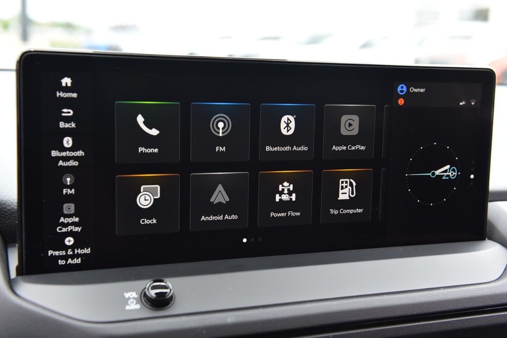 Honda Accord Hybrid Vehicle Full-screen Gallery Image 13