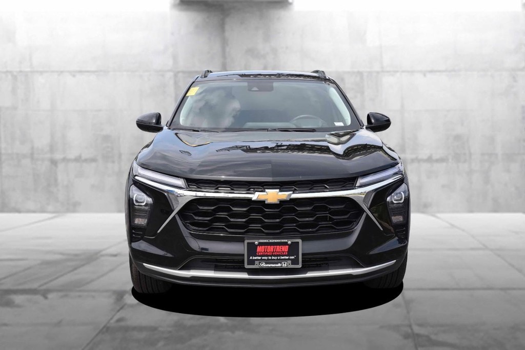 Chevrolet Trax Vehicle Full-screen Gallery Image 04