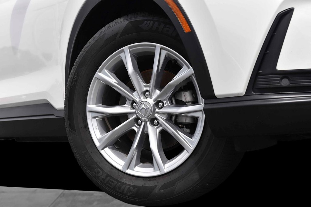 Honda CR-V Vehicle Full-screen Gallery Image 3