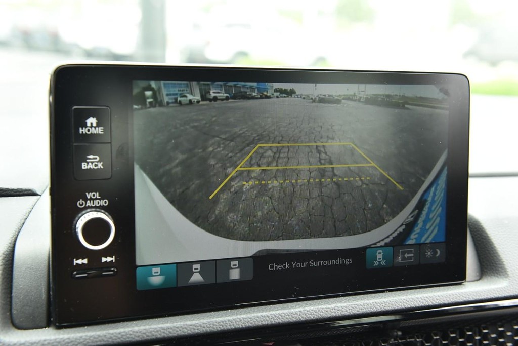 Honda CR-V Vehicle Full-screen Gallery Image 13