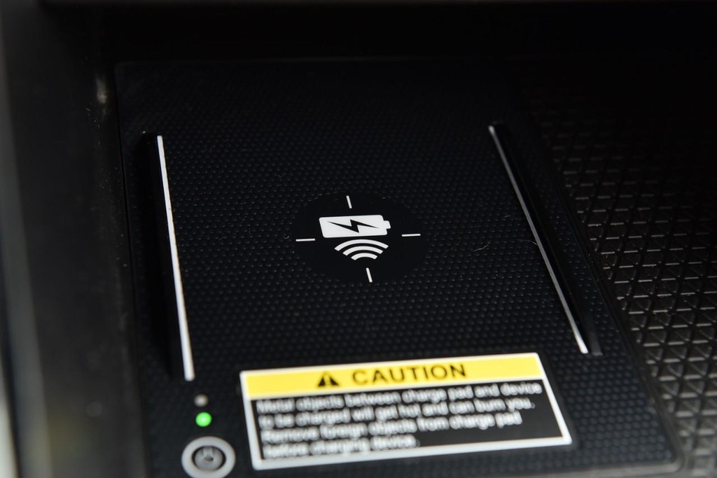 Honda CR-V Vehicle Full-screen Gallery Image 18