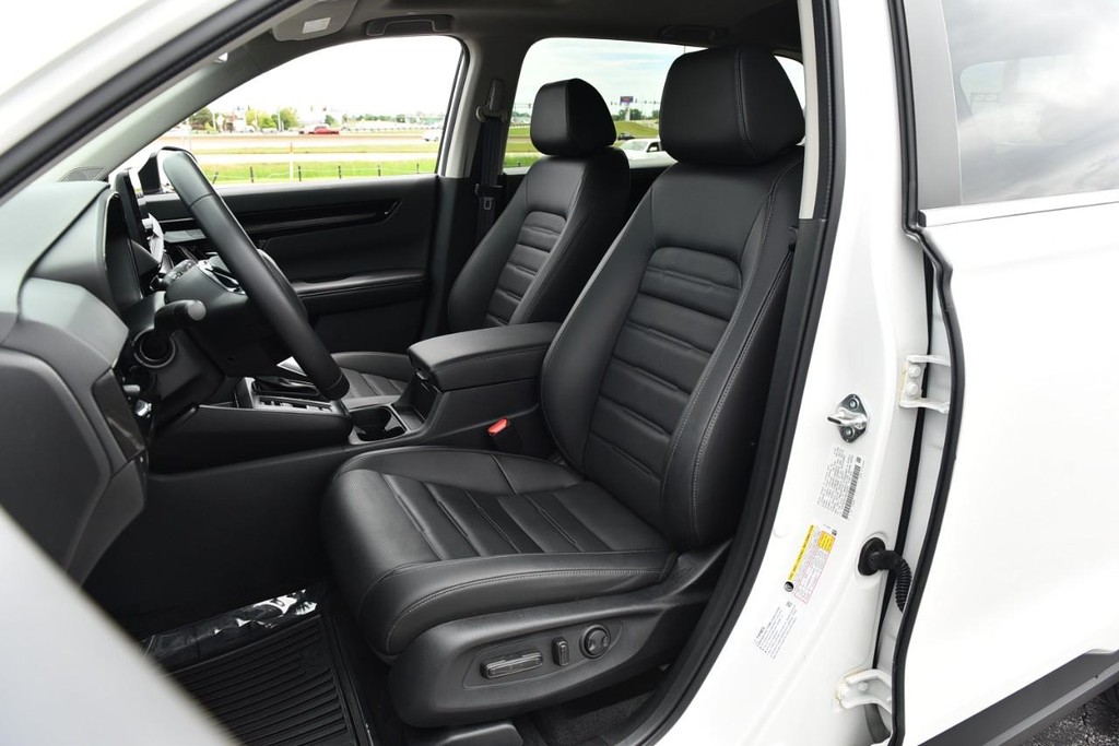 Honda CR-V Vehicle Full-screen Gallery Image 22