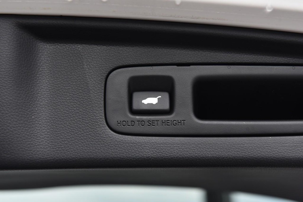 Honda CR-V Vehicle Full-screen Gallery Image 29