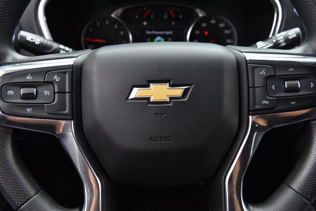 Chevrolet Blazer Vehicle Full-screen Gallery Image 16