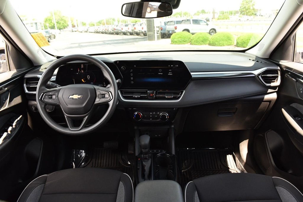 Chevrolet TrailBlazer Vehicle Full-screen Gallery Image 7