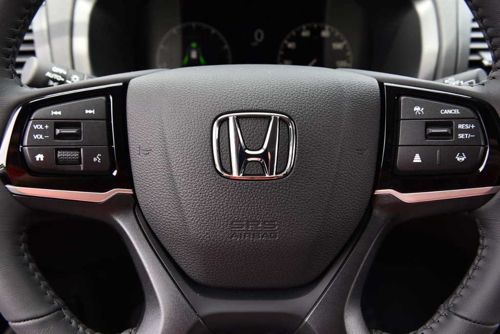 Honda Odyssey Vehicle Full-screen Gallery Image 20