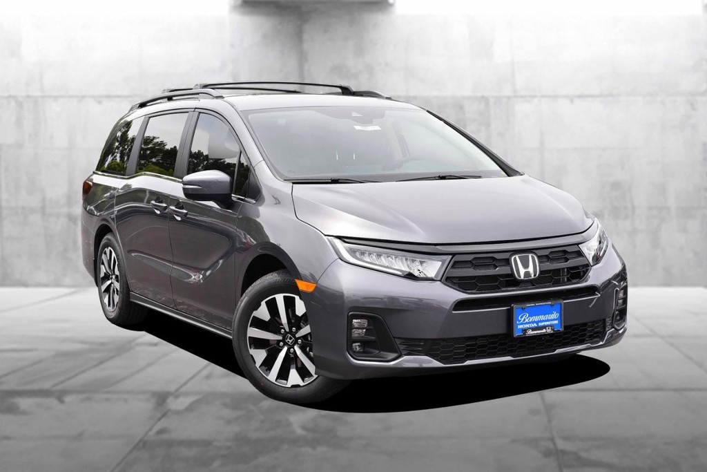 Honda Odyssey Vehicle Full-screen Gallery Image 2