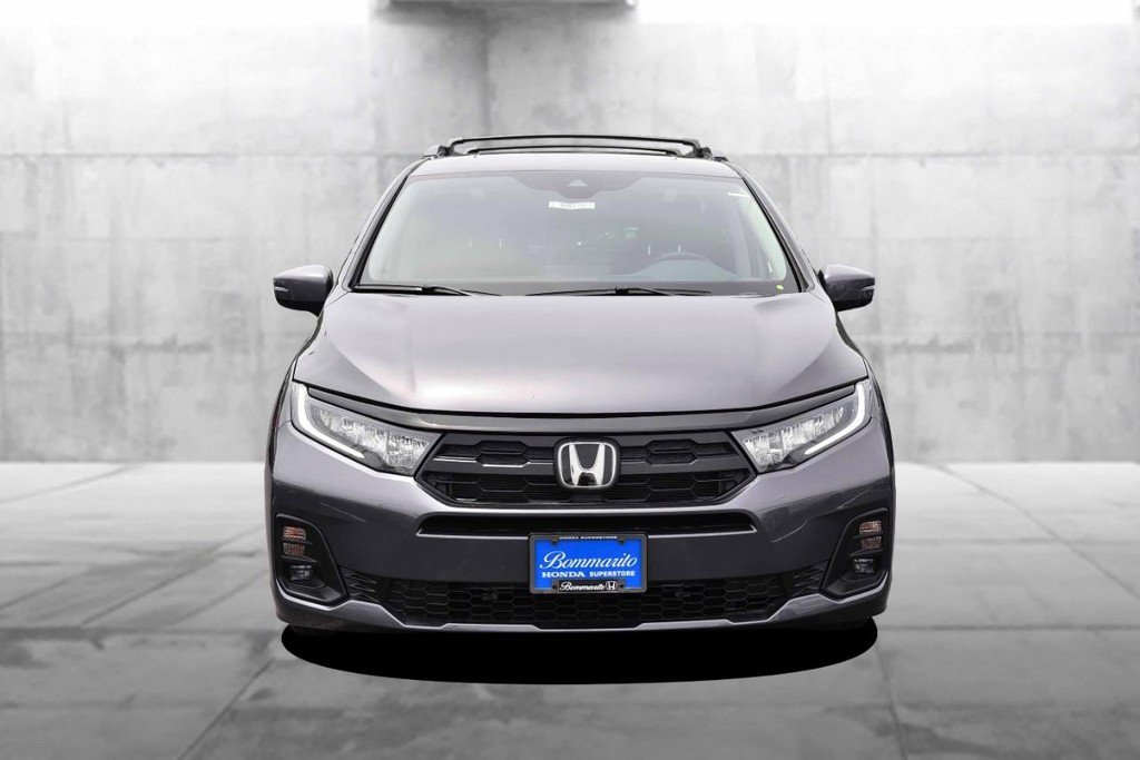 Honda Odyssey Vehicle Full-screen Gallery Image 4
