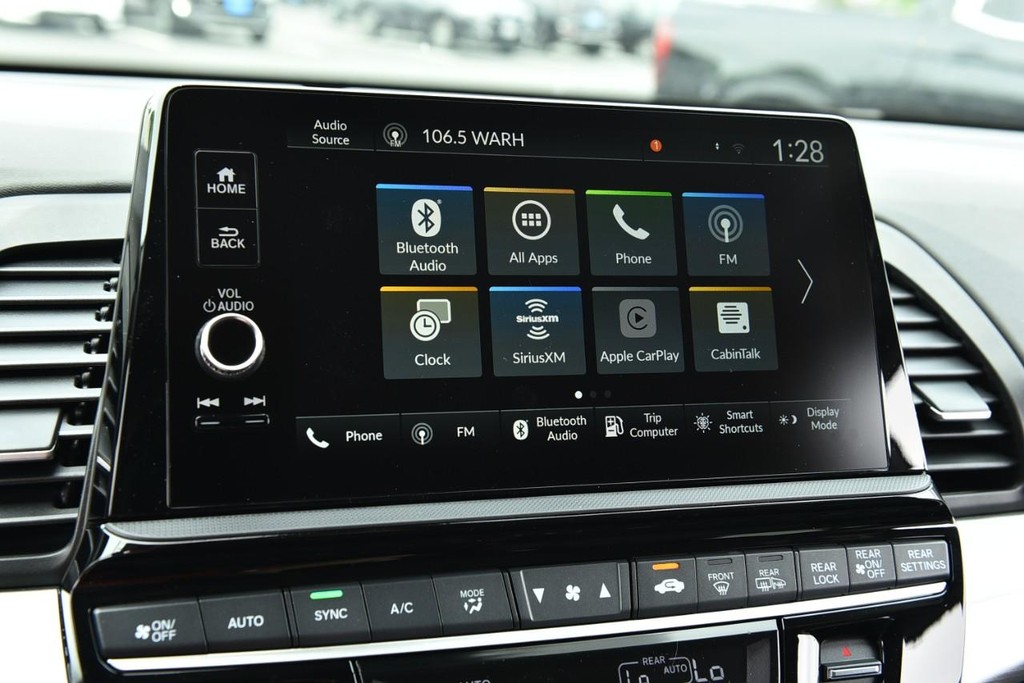Honda Odyssey Vehicle Full-screen Gallery Image 15