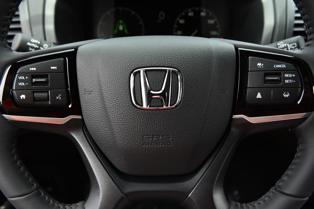Honda Odyssey Vehicle Full-screen Gallery Image 20