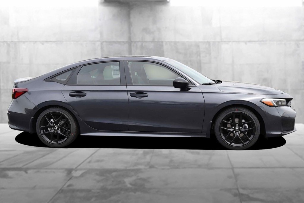 Honda Civic Sedan Vehicle Full-screen Gallery Image 5