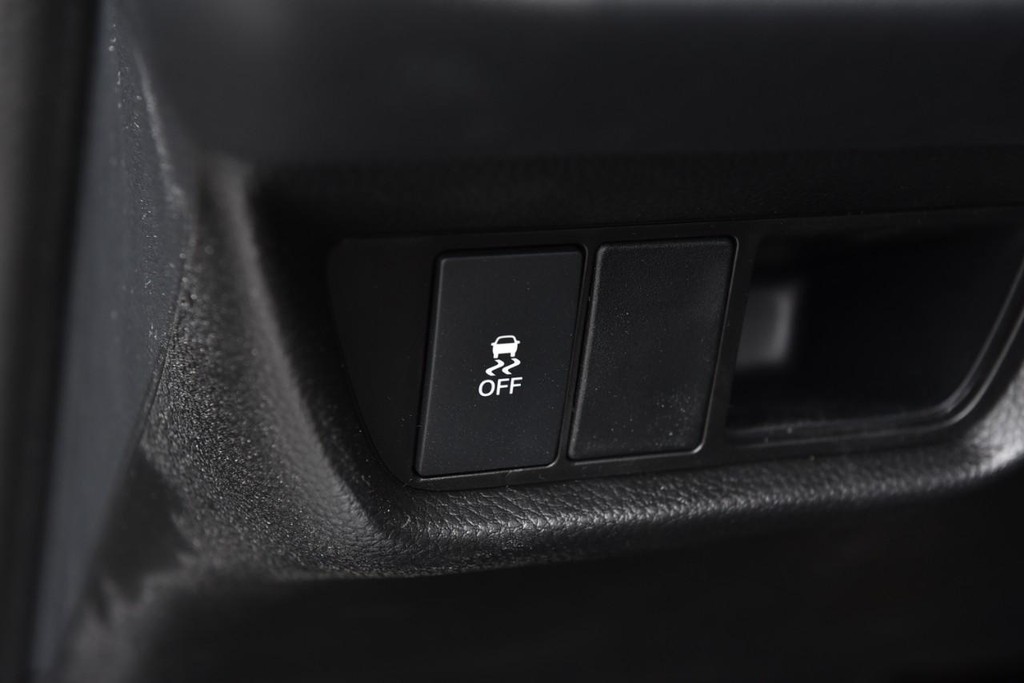 Honda HR-V Vehicle Full-screen Gallery Image 9