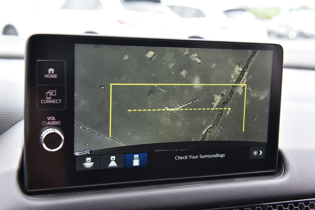 Honda HR-V Vehicle Full-screen Gallery Image 12