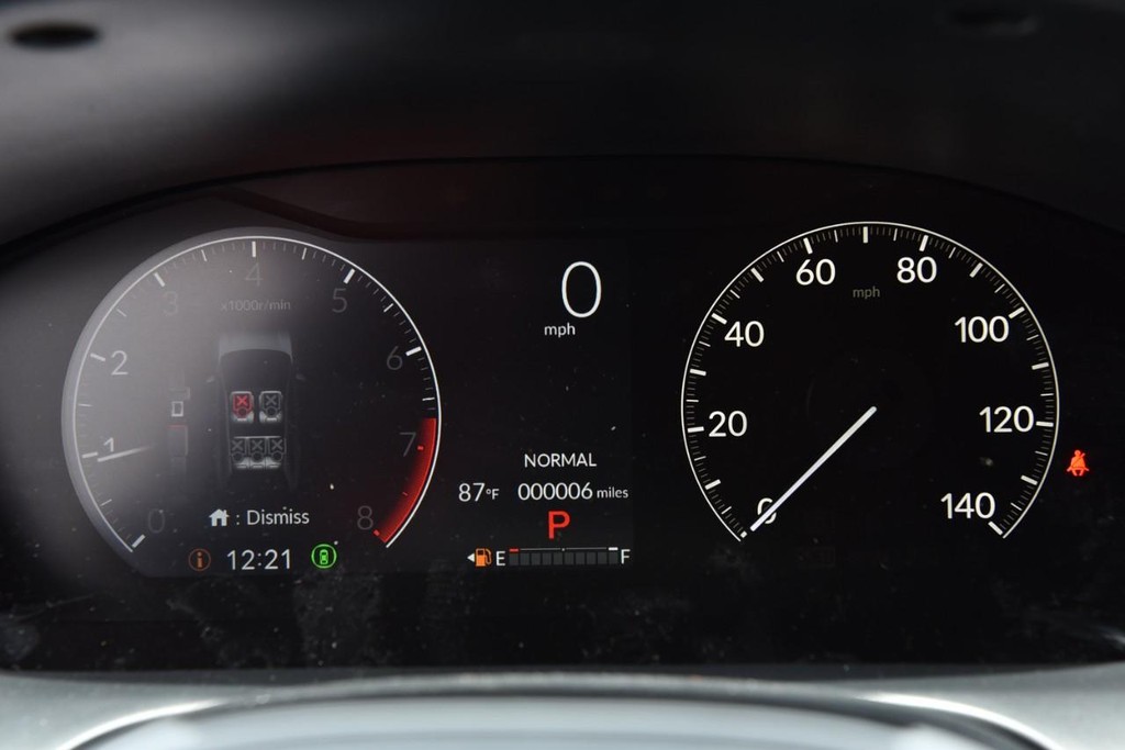 Honda HR-V Vehicle Full-screen Gallery Image 11