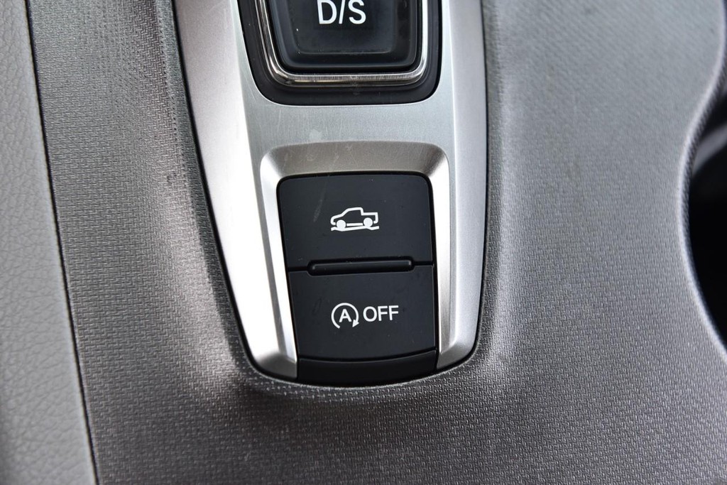 Honda Ridgeline Vehicle Full-screen Gallery Image 23