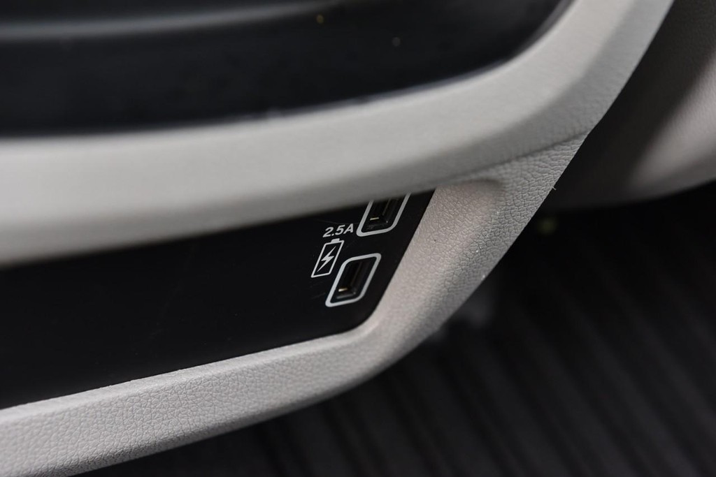 Honda Ridgeline Vehicle Full-screen Gallery Image 30