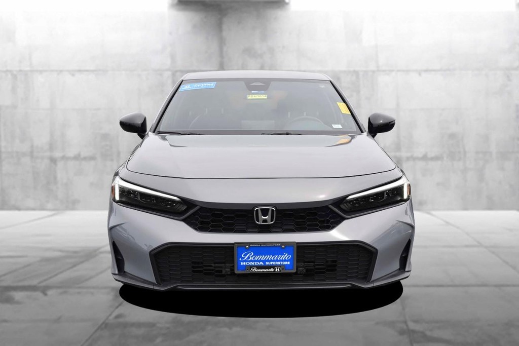 Honda Civic Hatchback Vehicle Image 04