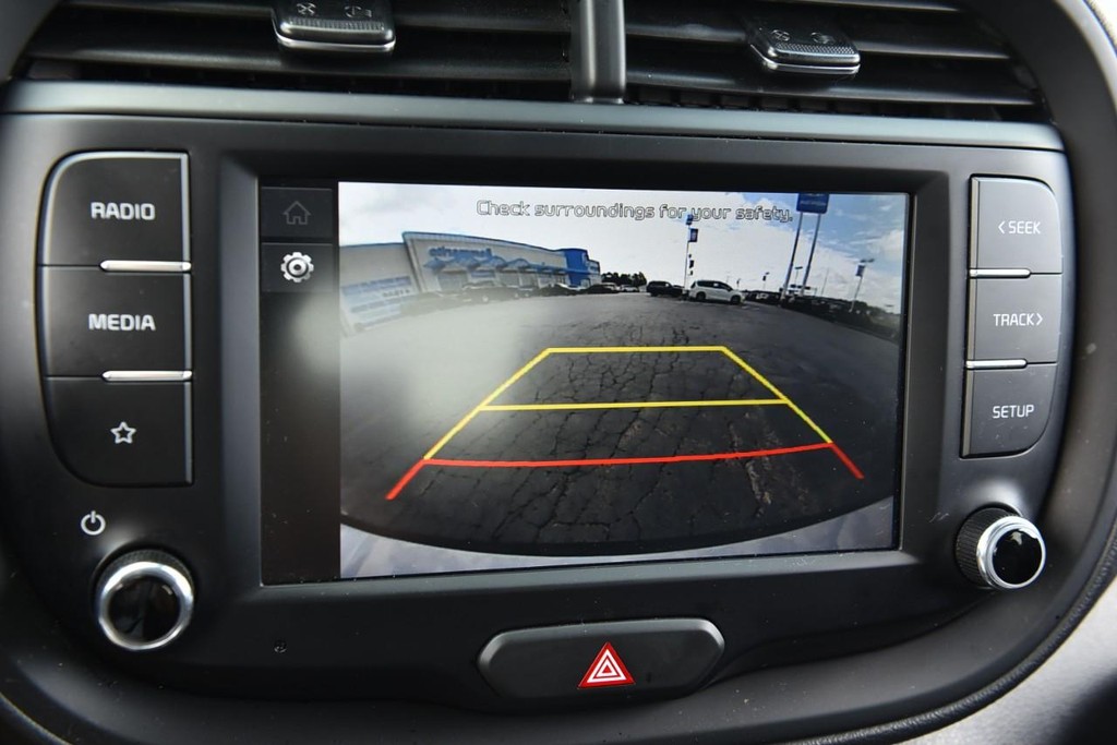Kia Soul Vehicle Image 12