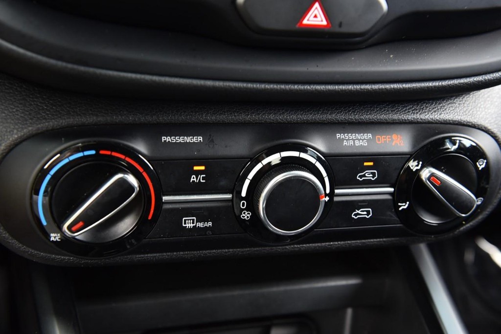 Kia Soul Vehicle Image 14