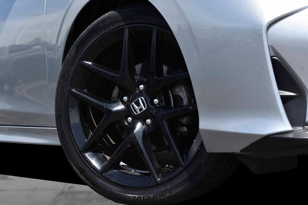 Honda Civic Sedan Vehicle Image 03