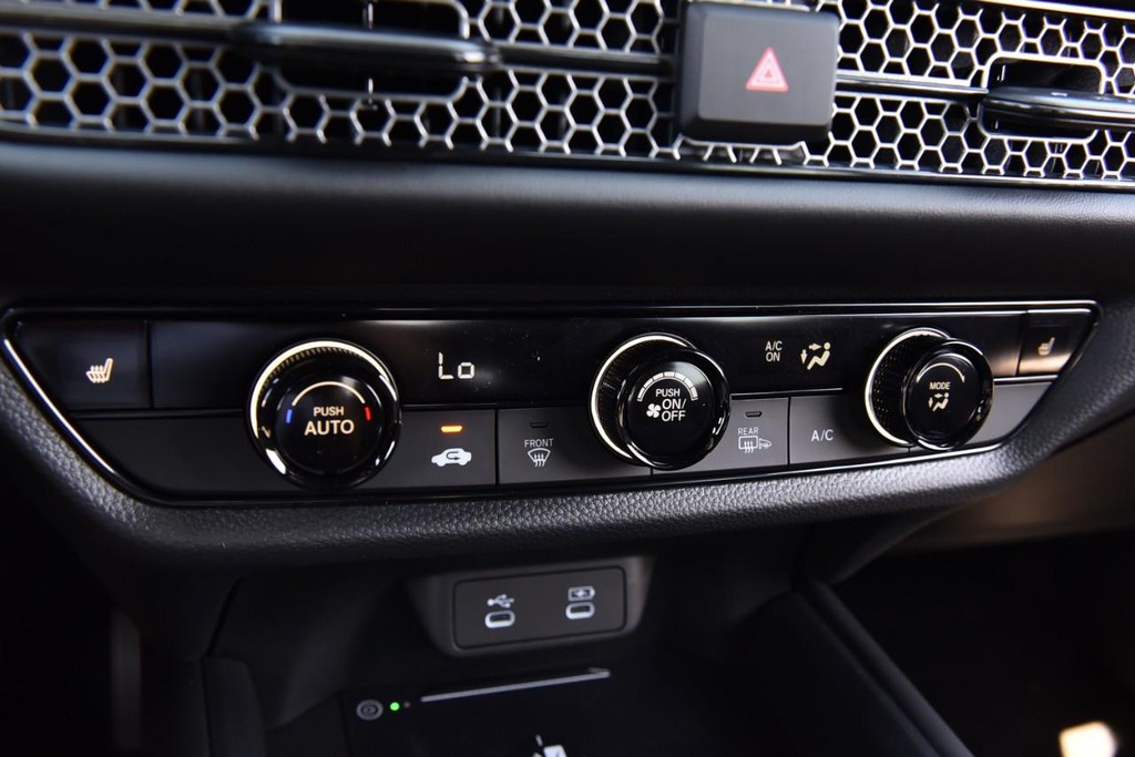 Honda HR-V Vehicle Image 14