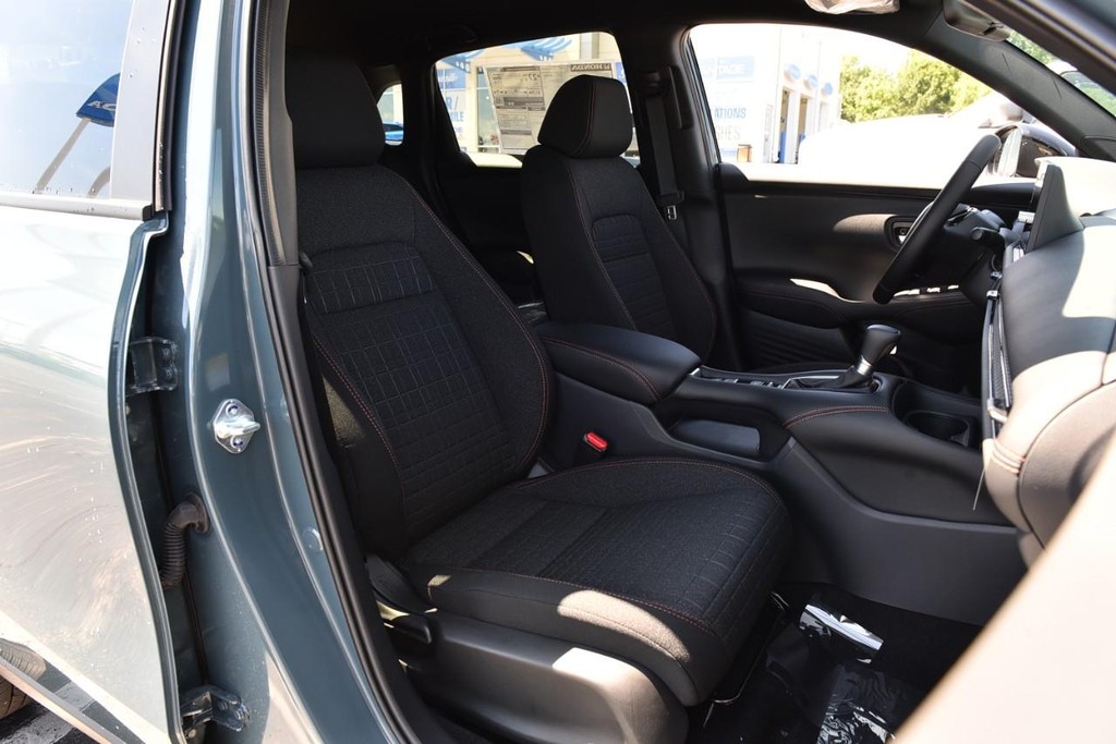 Honda HR-V Vehicle Image 22