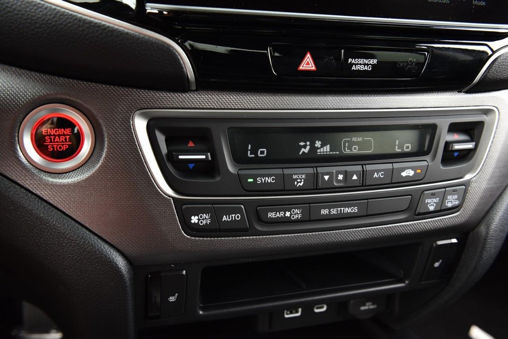 Honda Ridgeline Vehicle Image 17