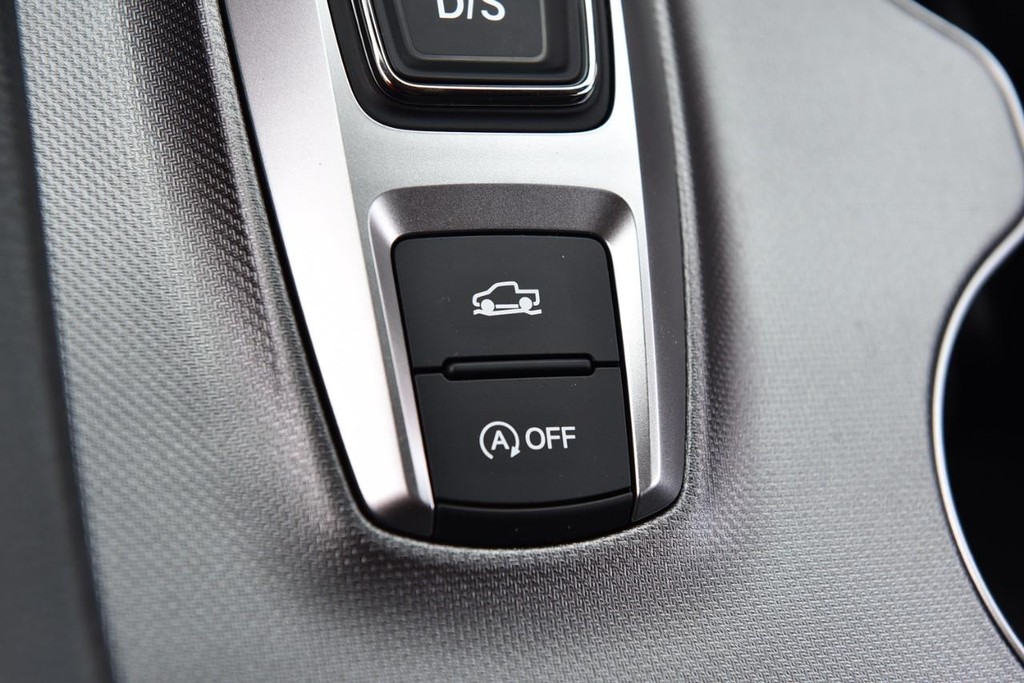 Honda Ridgeline Vehicle Image 22