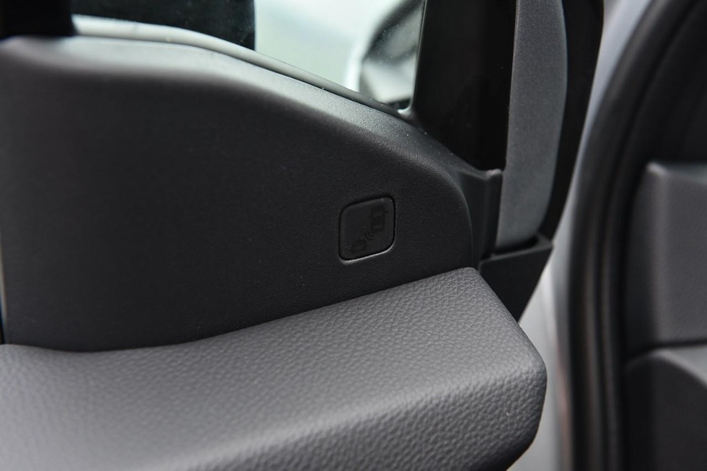 Honda Ridgeline Vehicle Image 11