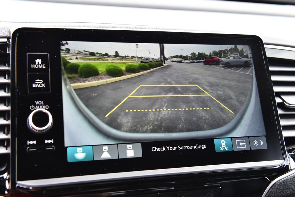 Honda Ridgeline Vehicle Image 14