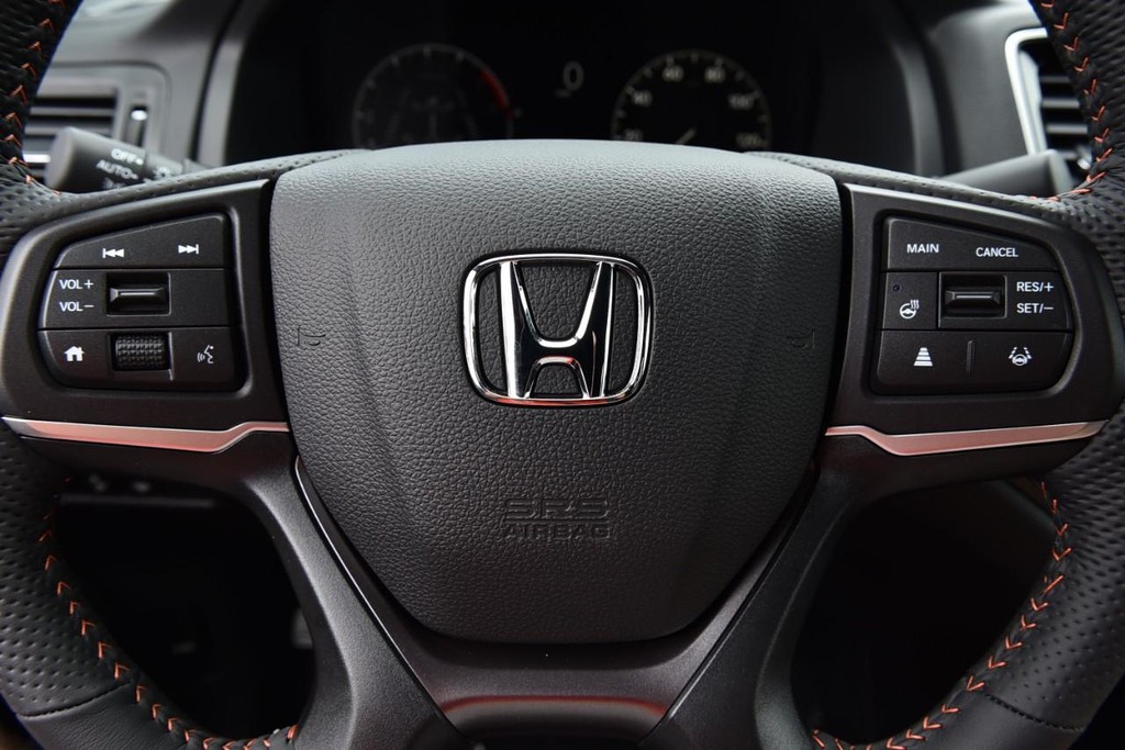 Honda Ridgeline Vehicle Image 23