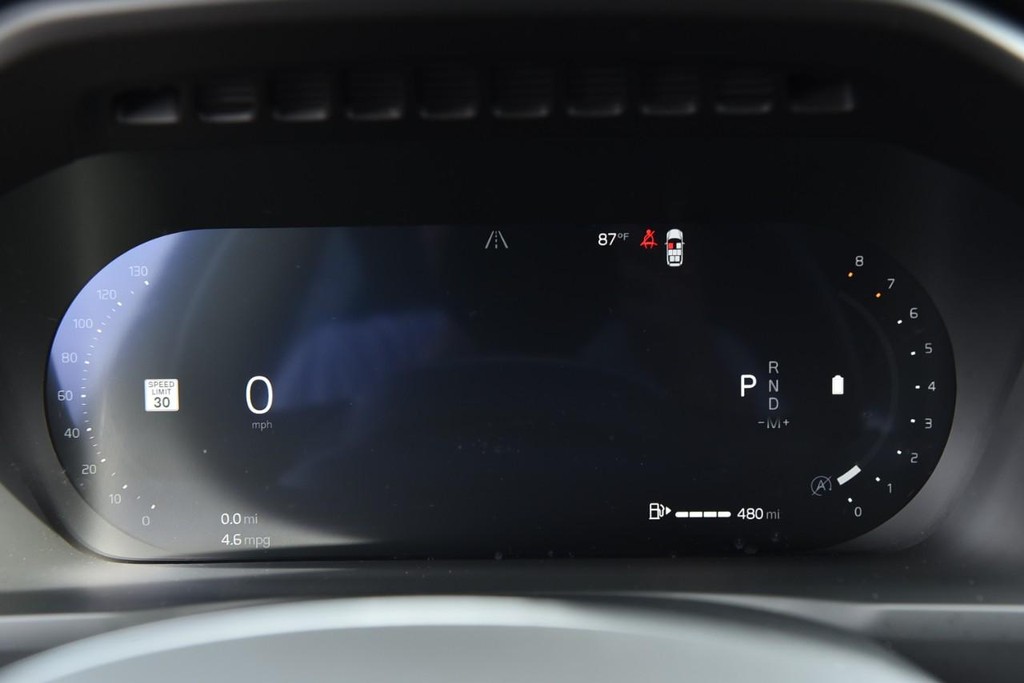 Volvo XC90 Vehicle Image 12