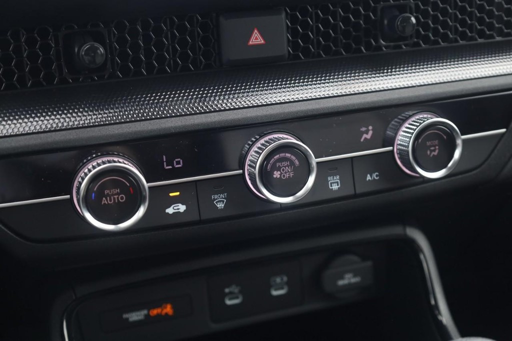 Honda CR-V Vehicle Image 15