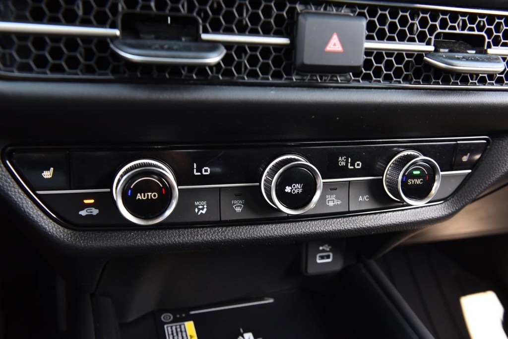 Honda HR-V Vehicle Image 14