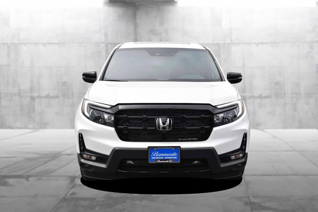 Honda Ridgeline Vehicle Image 04