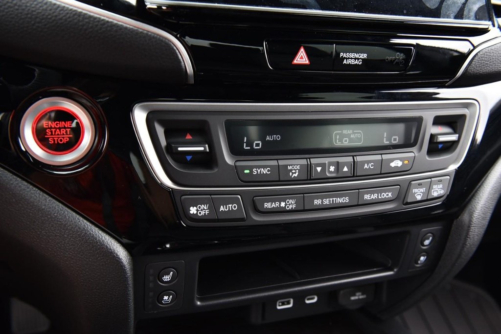 Honda Ridgeline Vehicle Image 18