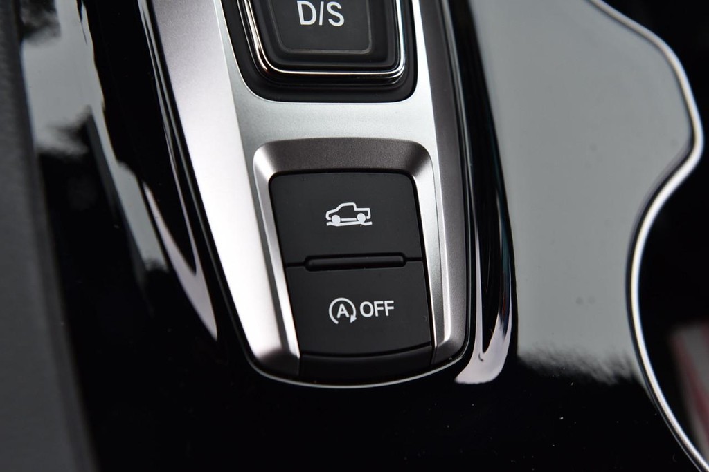 Honda Ridgeline Vehicle Image 23