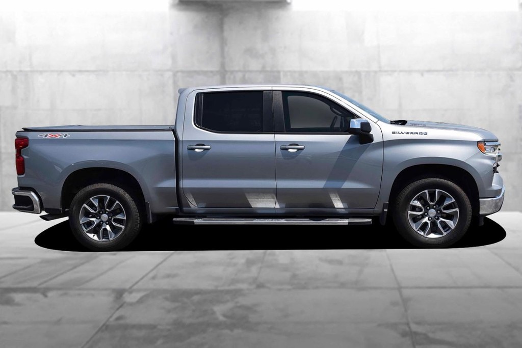 Chevrolet Silverado 1500 Vehicle Full-screen Gallery Image 05