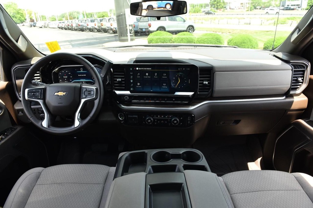 Chevrolet Silverado 1500 Vehicle Full-screen Gallery Image 08