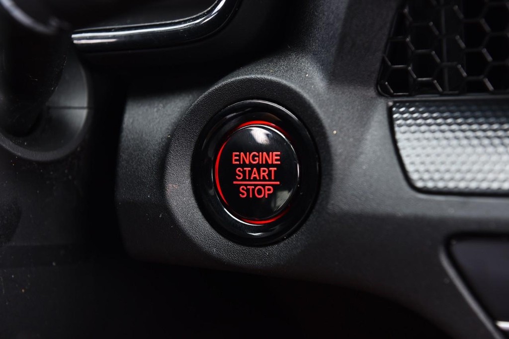 Honda CR-V Vehicle Full-screen Gallery Image 18