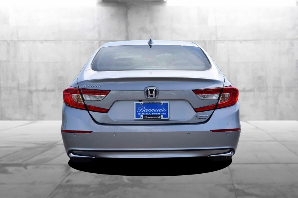 Honda Accord Hybrid Vehicle Full-screen Gallery Image 6