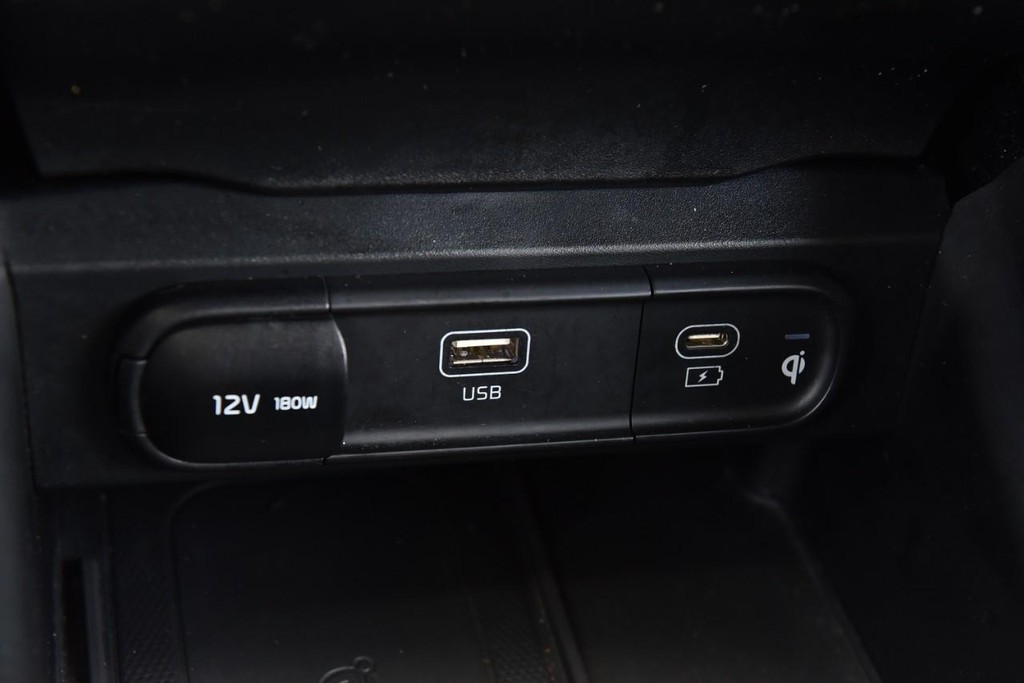 Kia Telluride Vehicle Full-screen Gallery Image 17