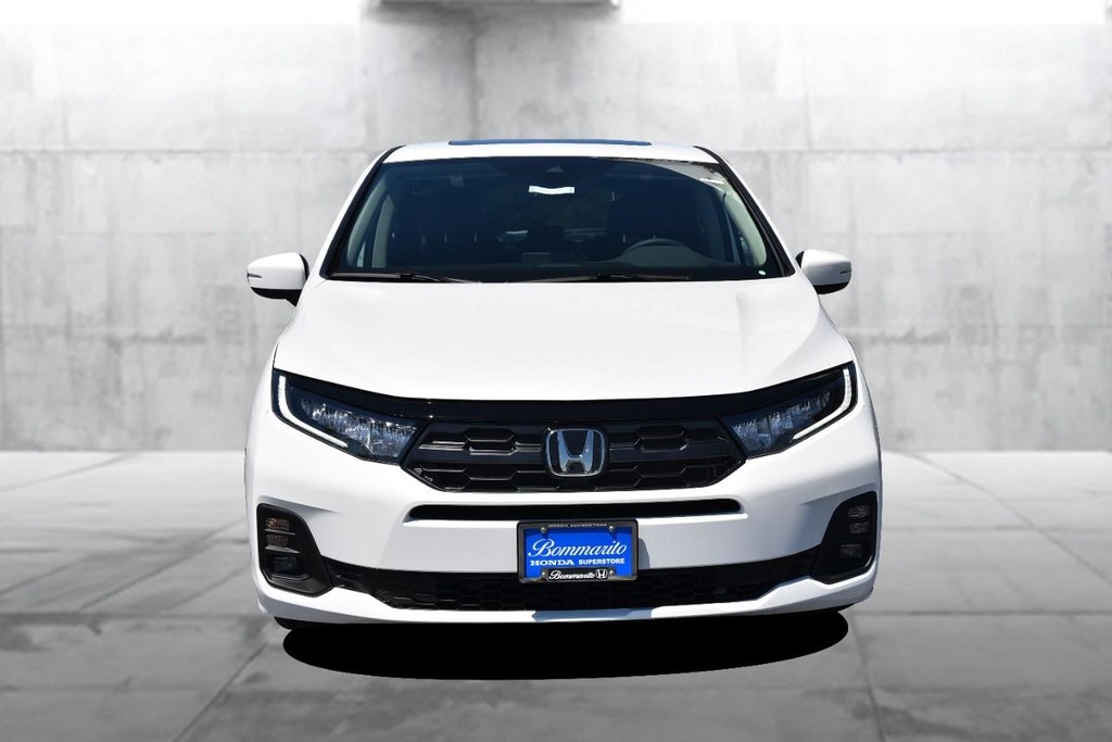 Honda Odyssey Vehicle Full-screen Gallery Image 4