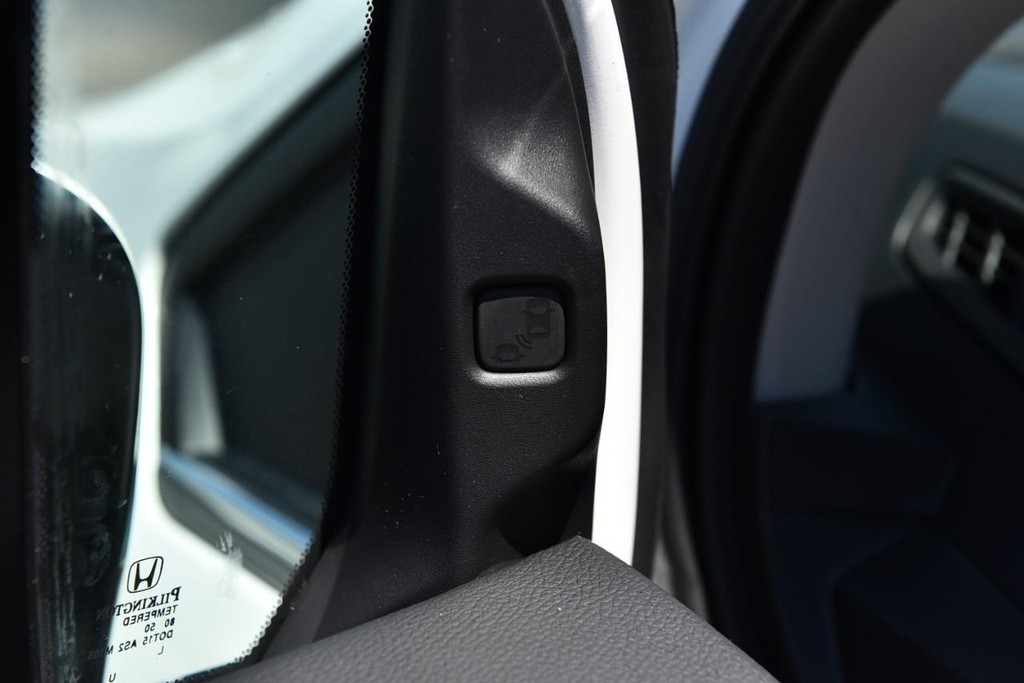 Honda Odyssey Vehicle Full-screen Gallery Image 10