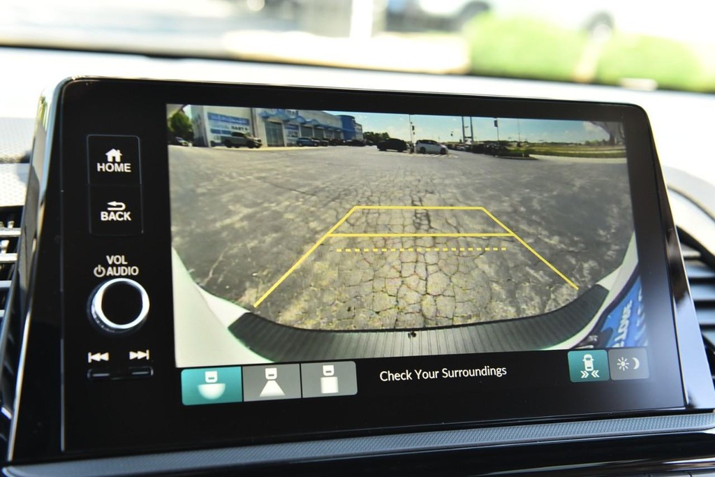 Honda Odyssey Vehicle Full-screen Gallery Image 13